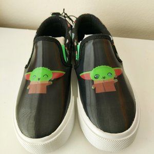 Star Wars 5D Mandalorian Baby Yoda Grogu the Child Shoes sz 1 Slides Slip-ons
